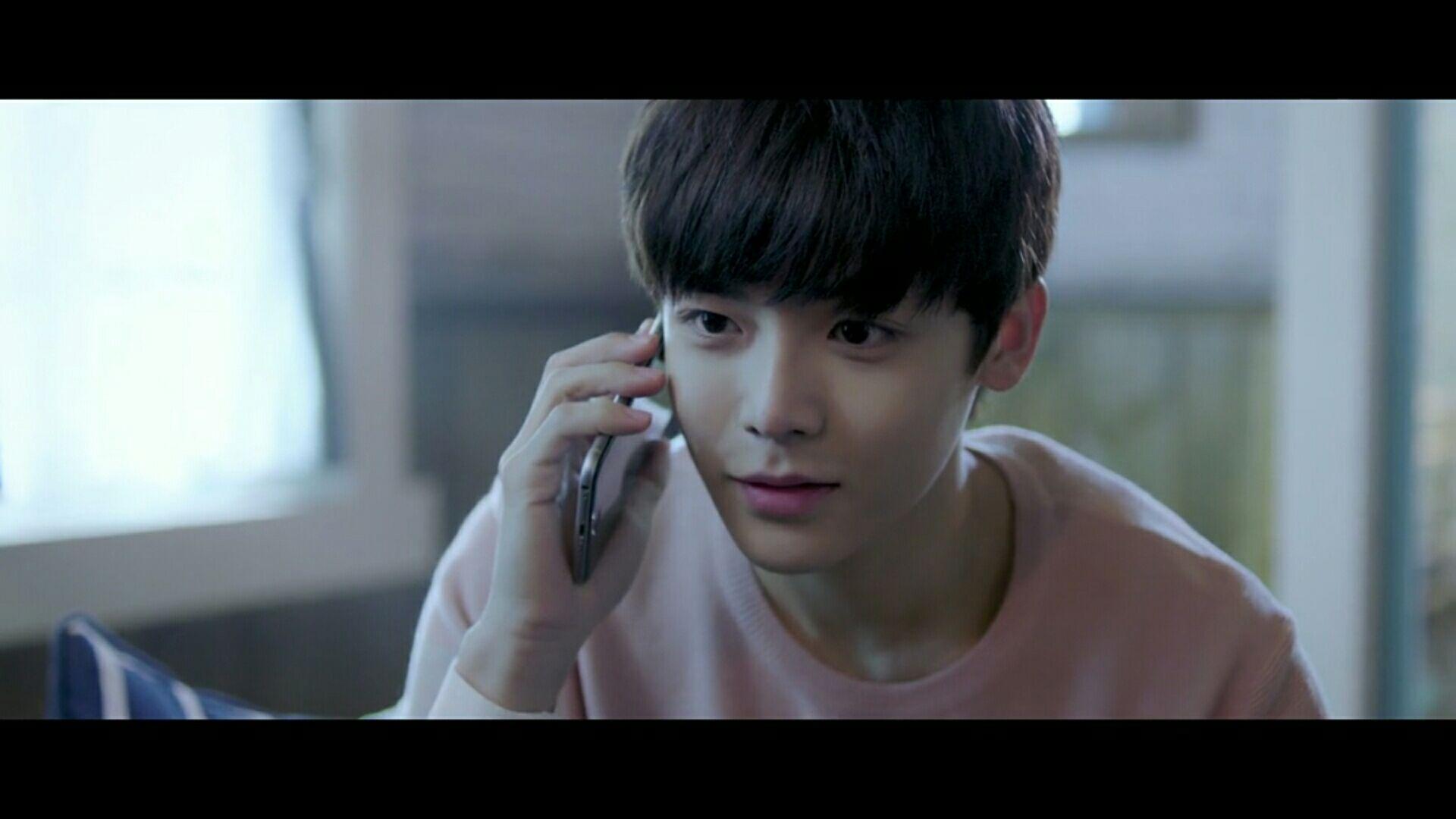 侯明昊,最近在播寒武纪黑白两道切换自如<br><figure>&lt