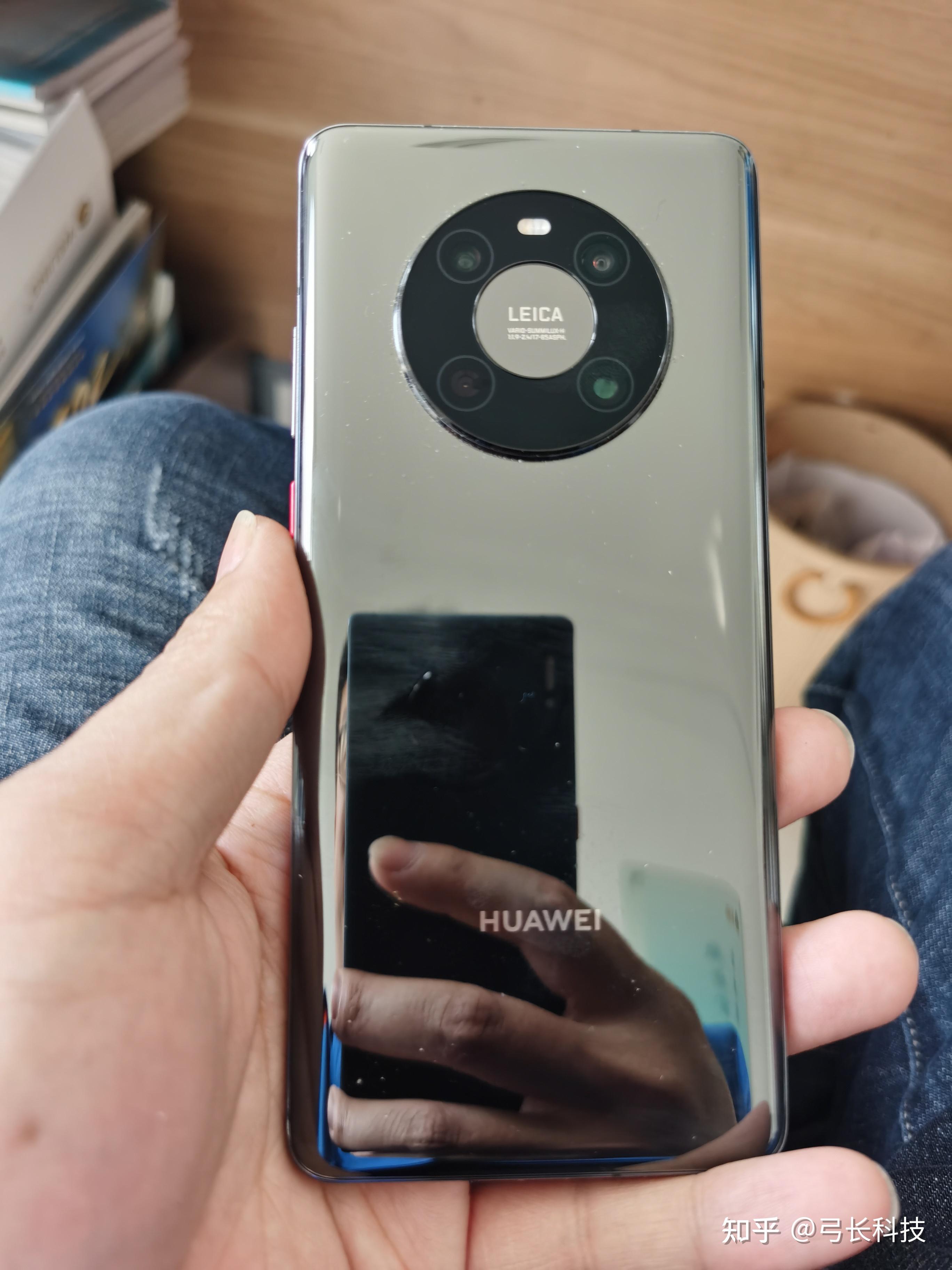 华为mate40epro上架售价6499值得入手吗