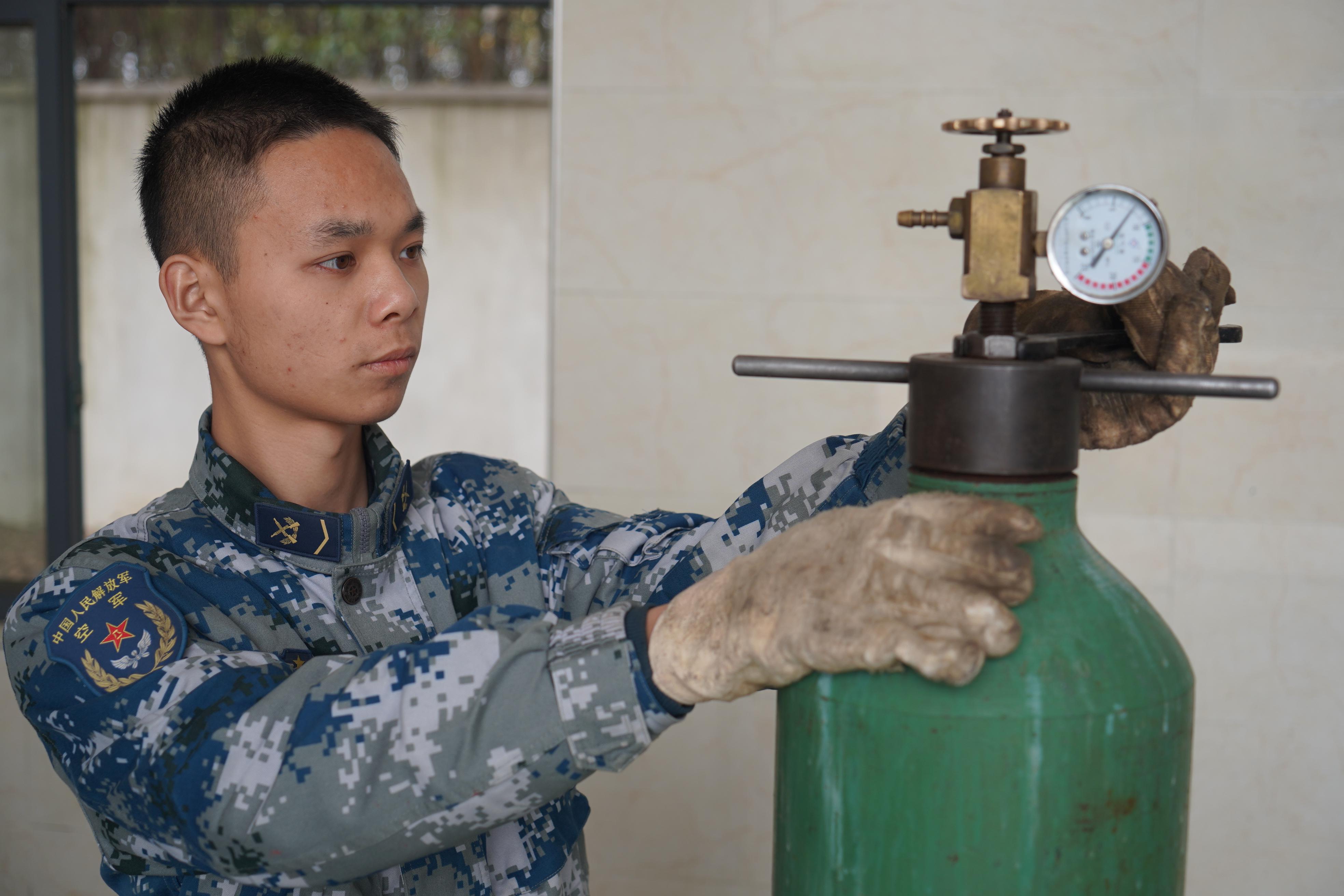 衡阳空军气象训练基地图片