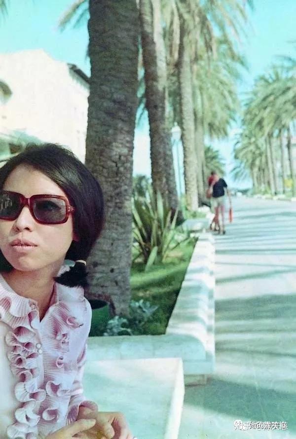 荷西家人是怎样祝福三毛的