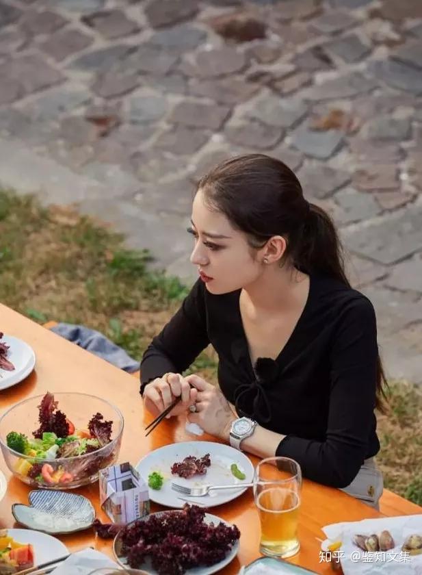 嫁朗朗,上综艺,出单曲,24岁赢家吉娜·爱丽丝,究竟聪明在哪?