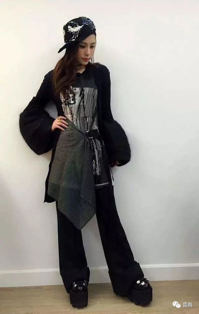 谁穿谁丑十大最土穿搭你中招了吗芸尚