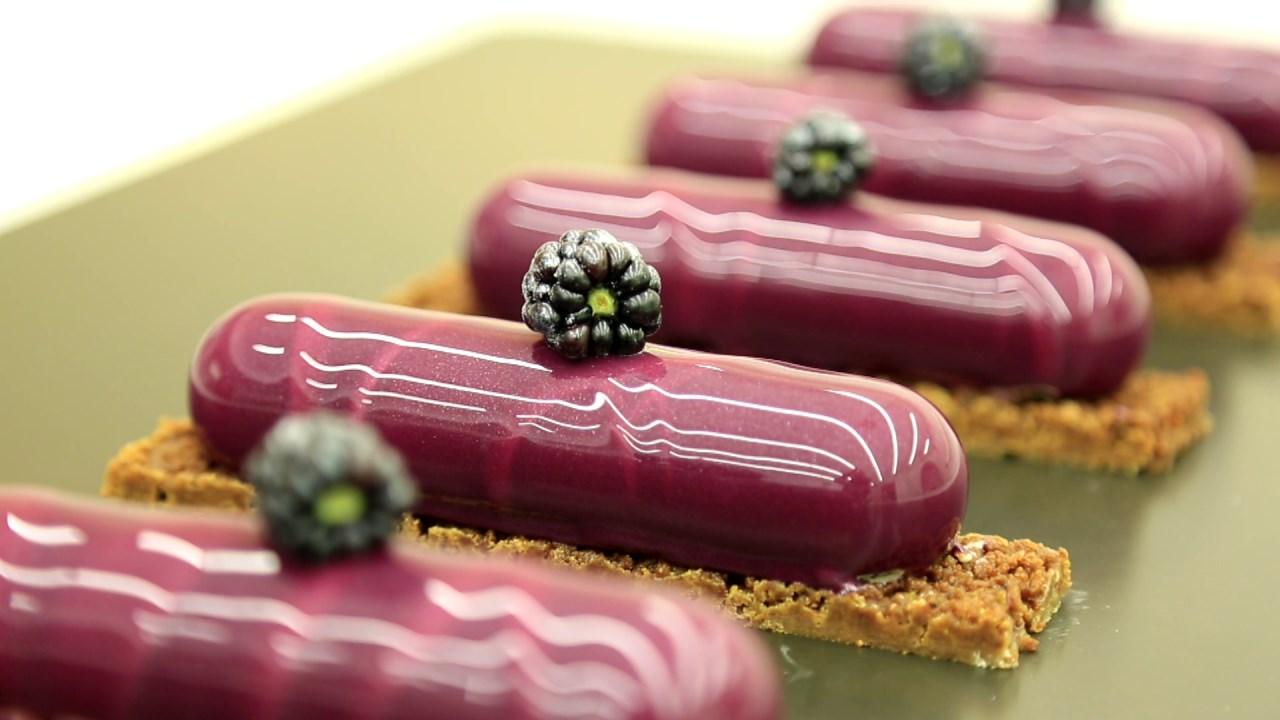 甜品职人黑莓芝士慕斯条不怕麻烦才好追求精致