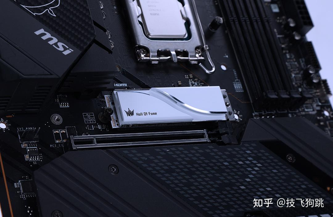 吊打上代3090ti卡皇影驰rtx4080星曜oc显卡搭配13代酷睿i7实测分享