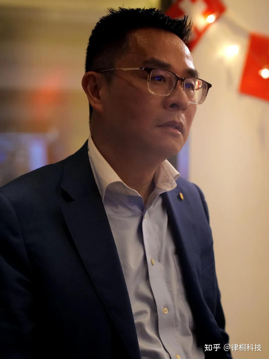 立方人物|高俊律师:洞见路上,战争与和平 - 知乎