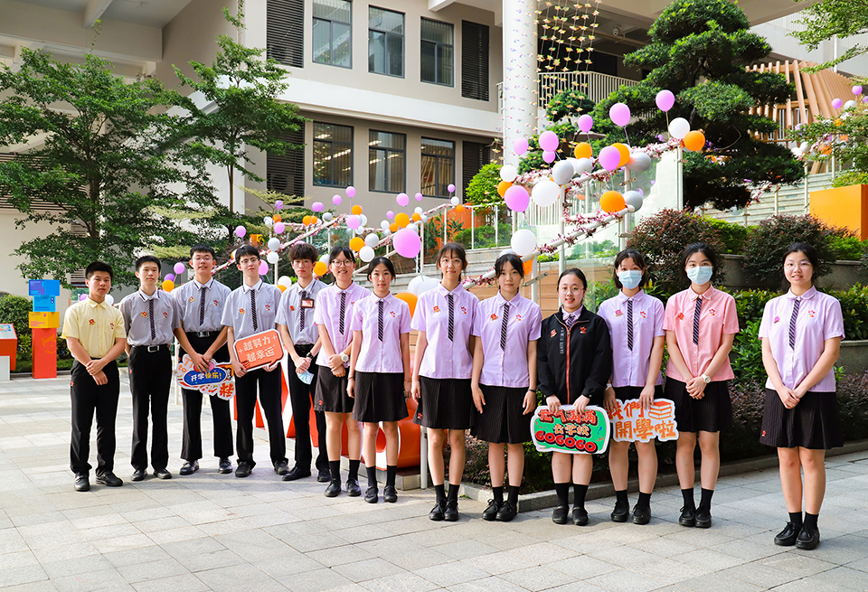 恭喜维夕学员插班深圳培侨g9年级成功录取啦