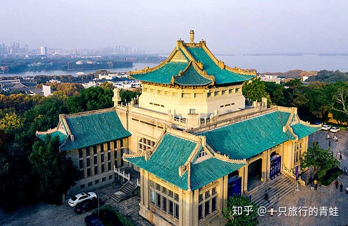 2,全国最美大学——武汉大学