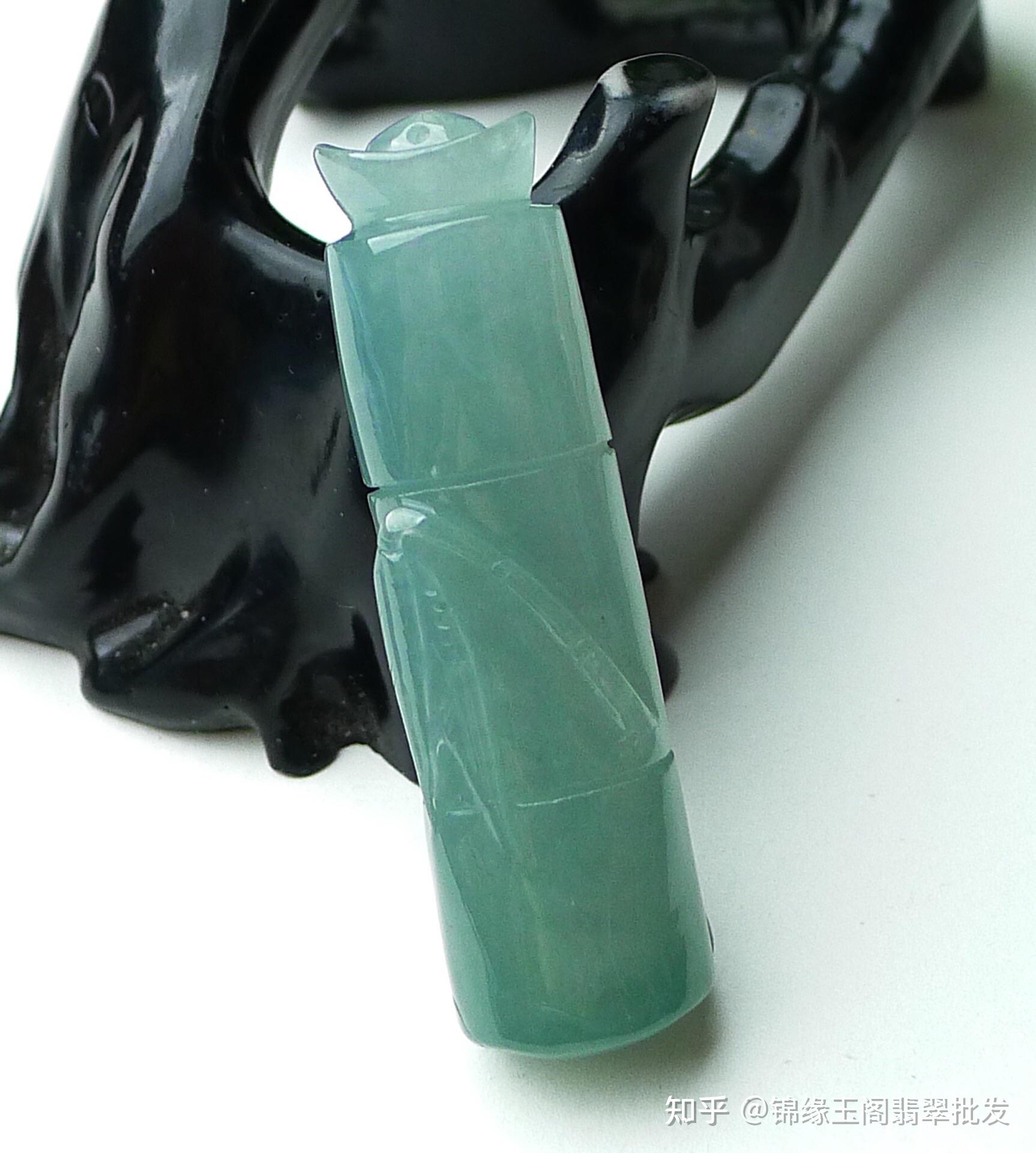 天然翡翠节节高升吊坠