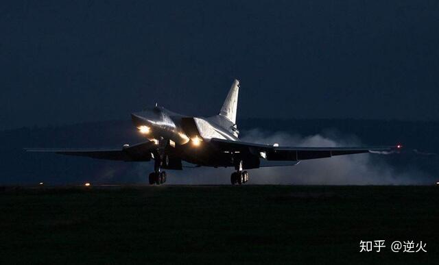 【逆火】全世界最帅轰炸机,苏联图22M逆火,专门对阵美国航母 - 知乎