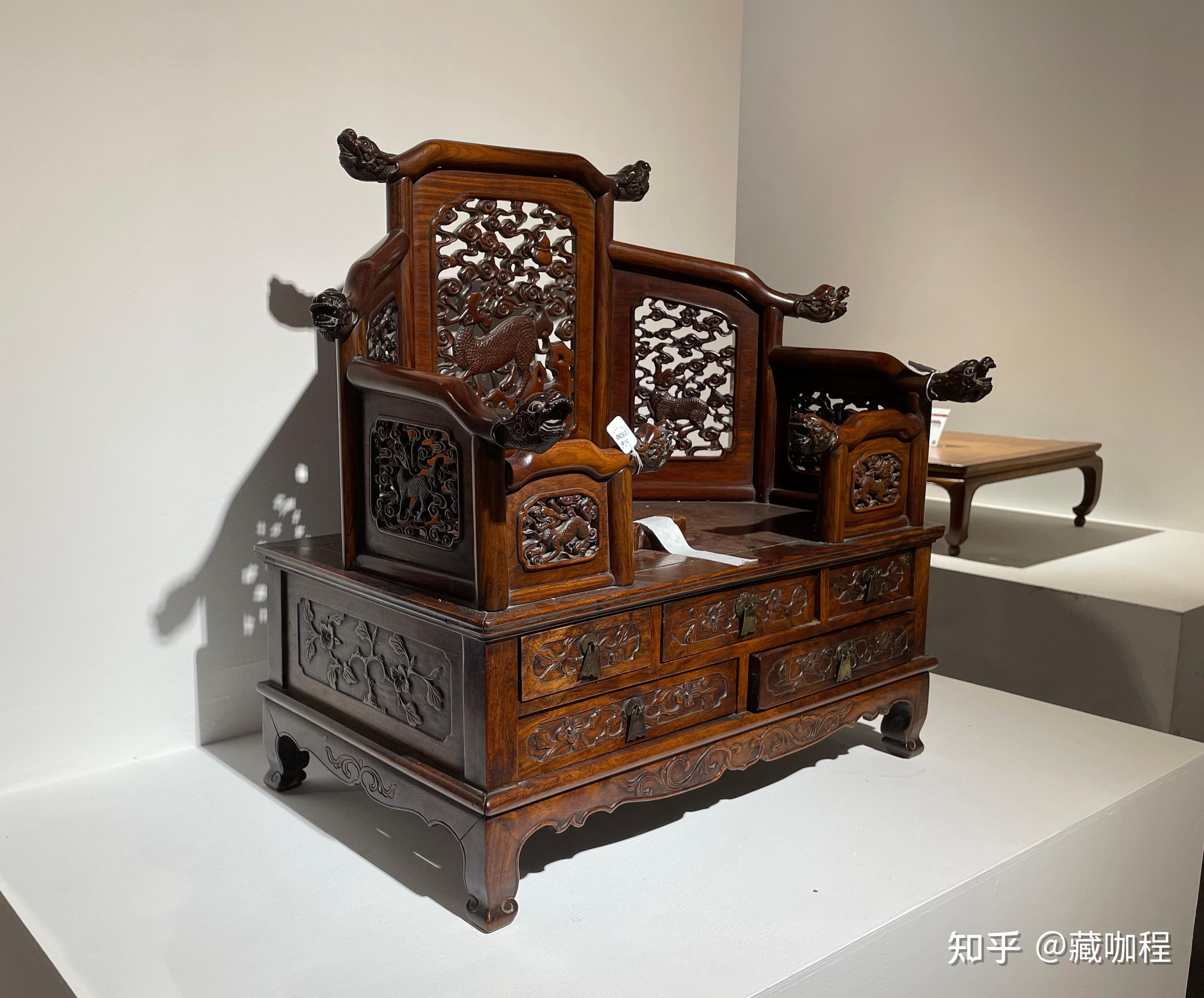 高束腰台座竖五屏风清黄花梨镜台无底价起拍