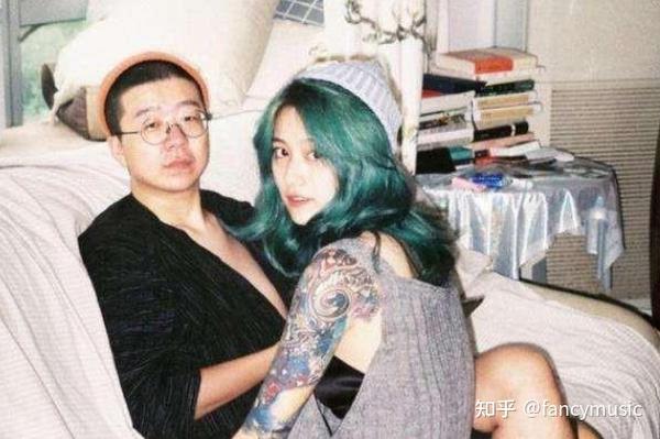 李诞老婆黑尾酱事件_池子李诞事件_扒一下李诞和黑尾酱