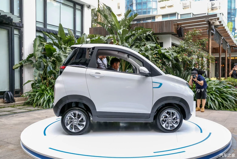 起售价399万元续航205公里长安欧尚尼欧Ⅱ上市