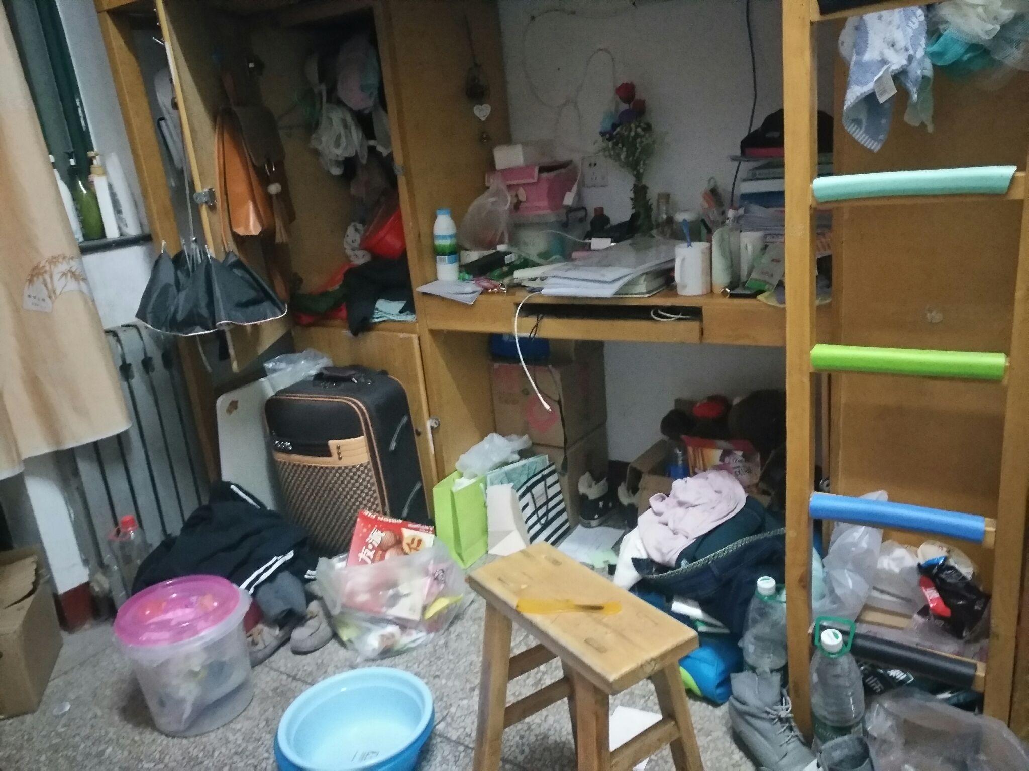 女生宿舍可以有多脏?