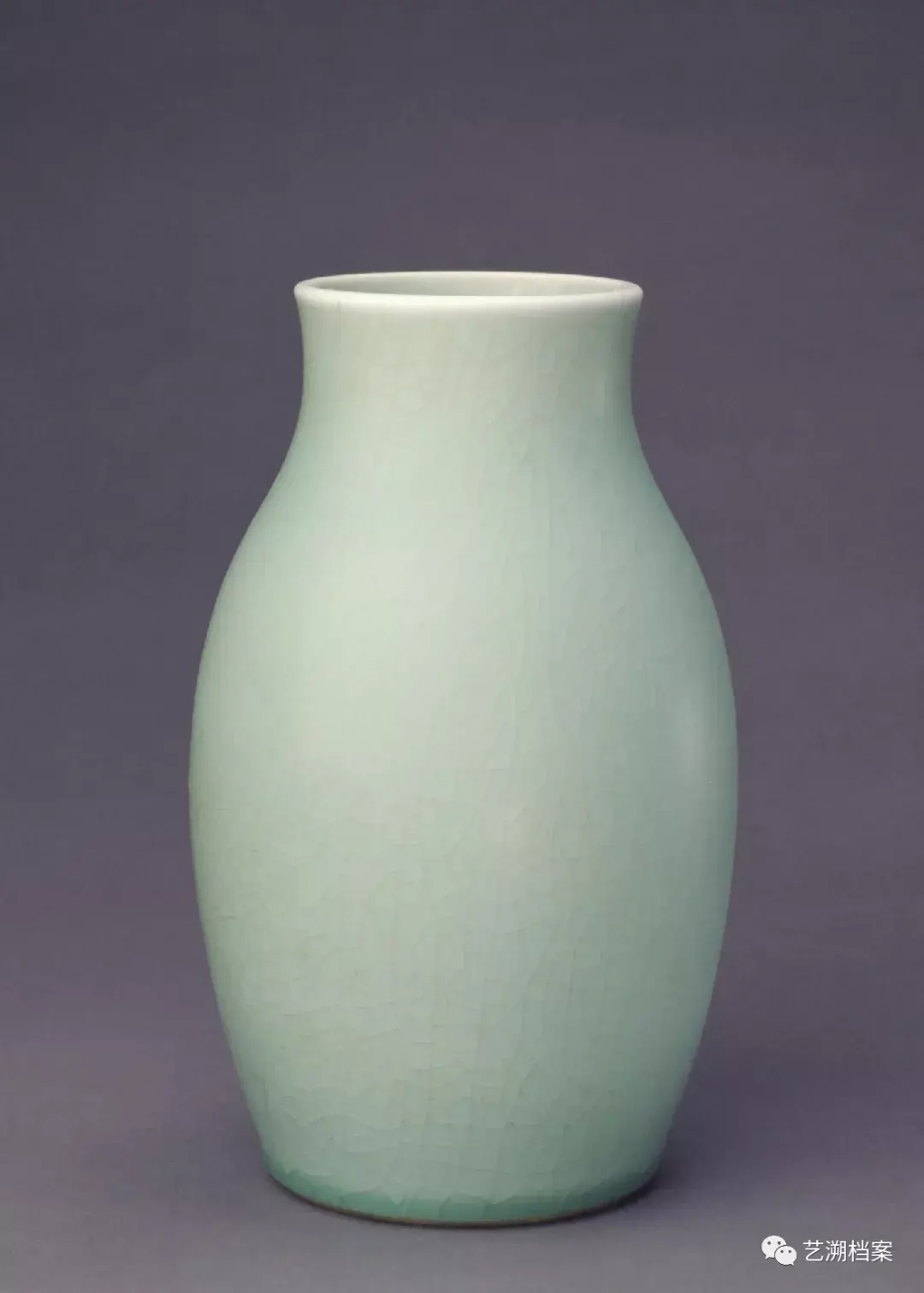 浮翠流青朴质见工巧高峰时期的景德镇官窑青釉器