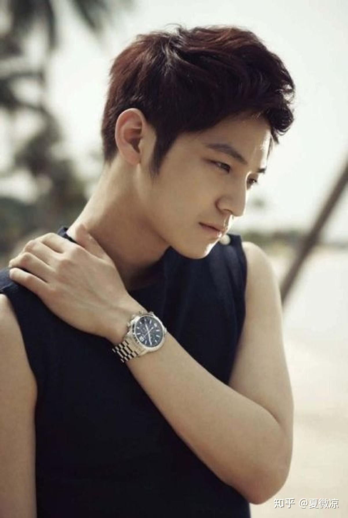 提起亚洲最帅的男明星是不是从来没有韩国