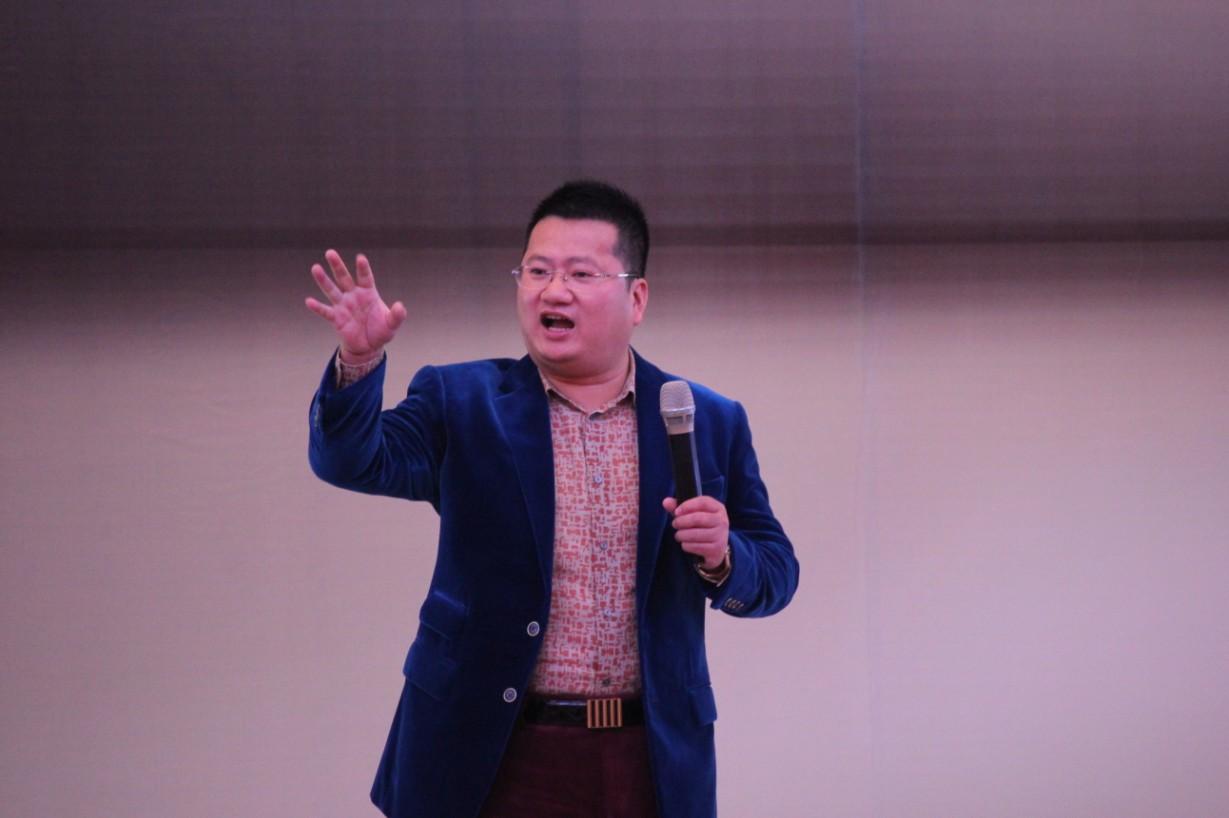 今智塔王冲万千老板都是这样绝处逢生