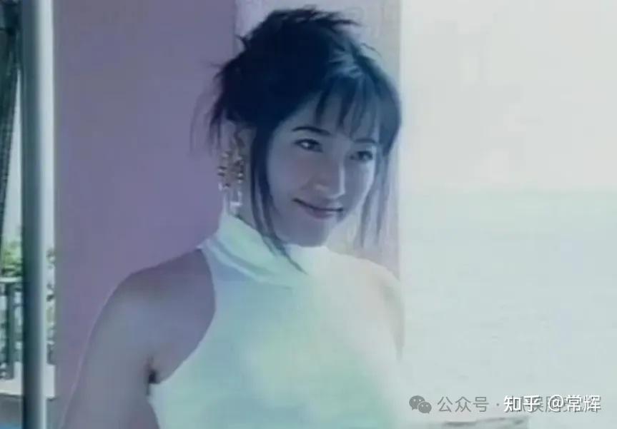 “最美潘金莲”杨思敏的起伏人生 - 知乎