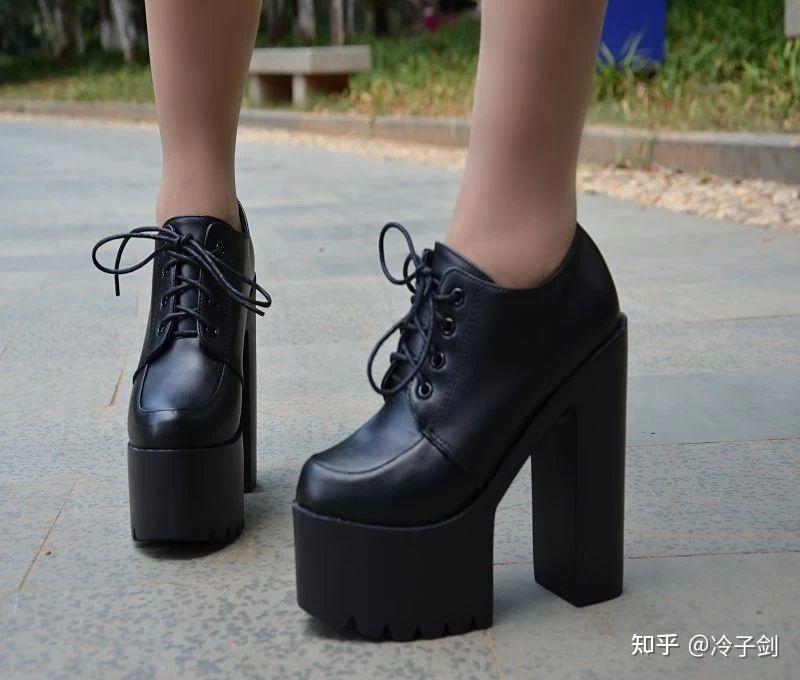 男人穿高跟鞋是一种怎样的体验?