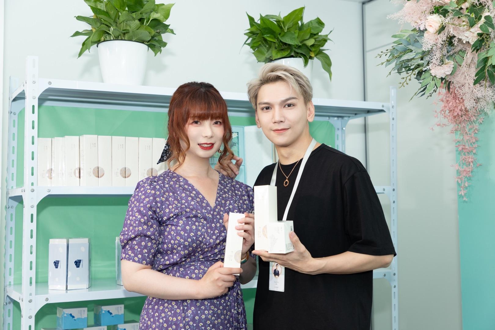 未兰 79 仙姆samchak授权签约仪式圆满举行!