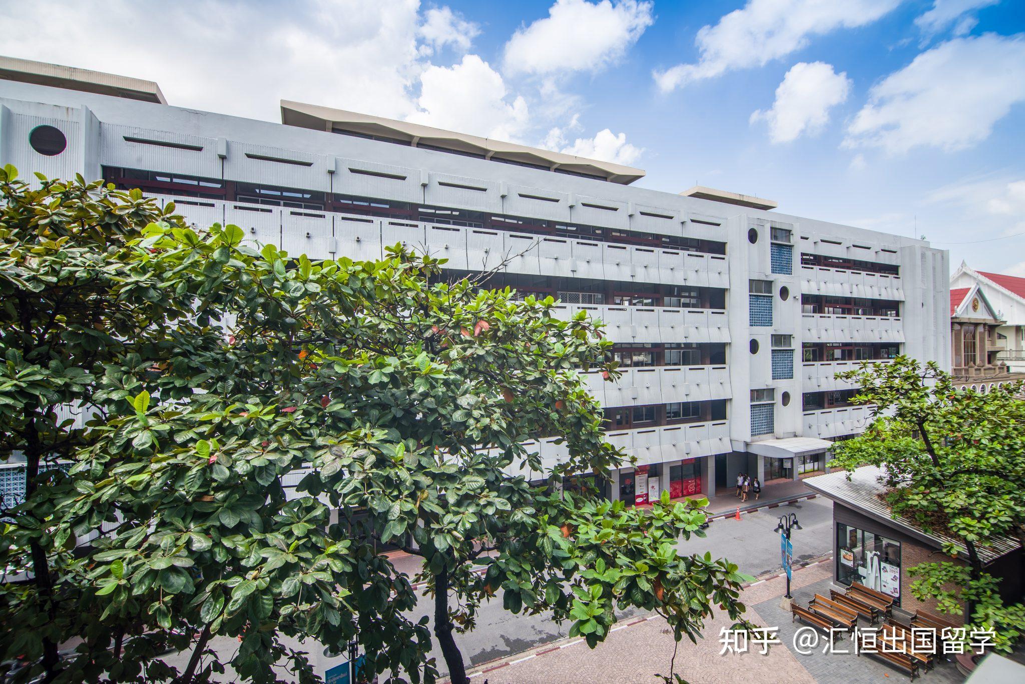 有没有比较便宜的本科留学项目