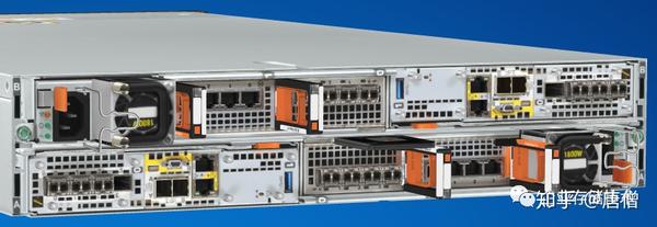 Dell EMC PowerStore NVMe SAS 