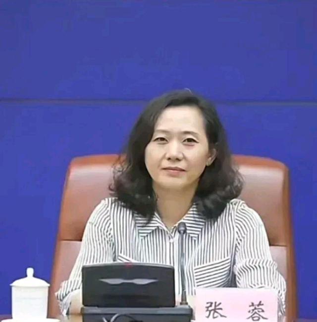 济南张蓉年龄图片