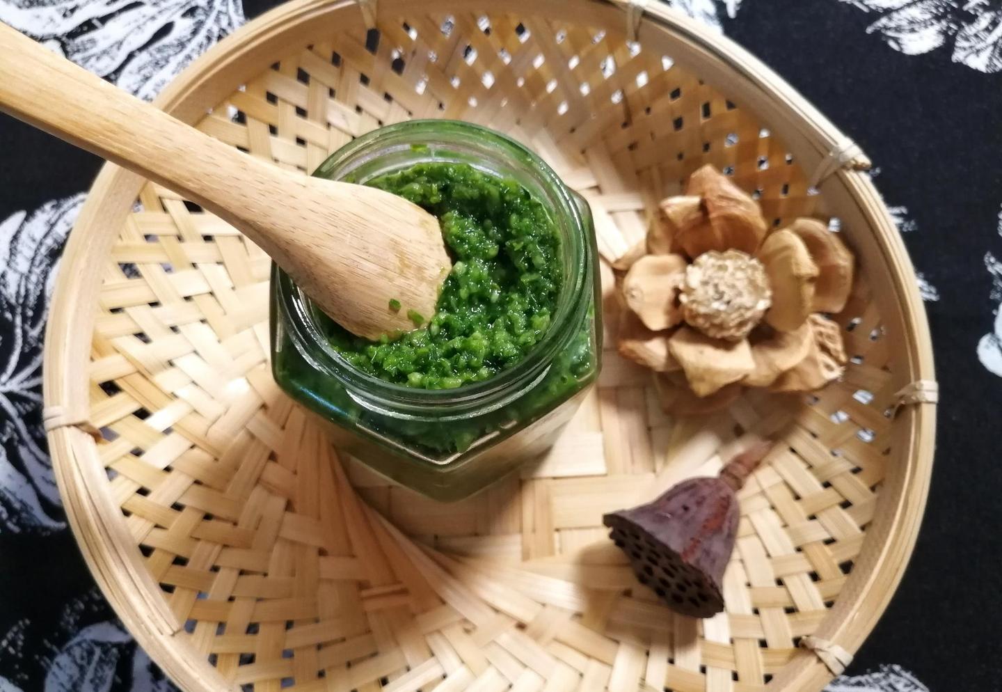 入秋腌菜之韭菜花酱 自制韭菜花酱的简单详细做法 简单美味又下饭 知乎