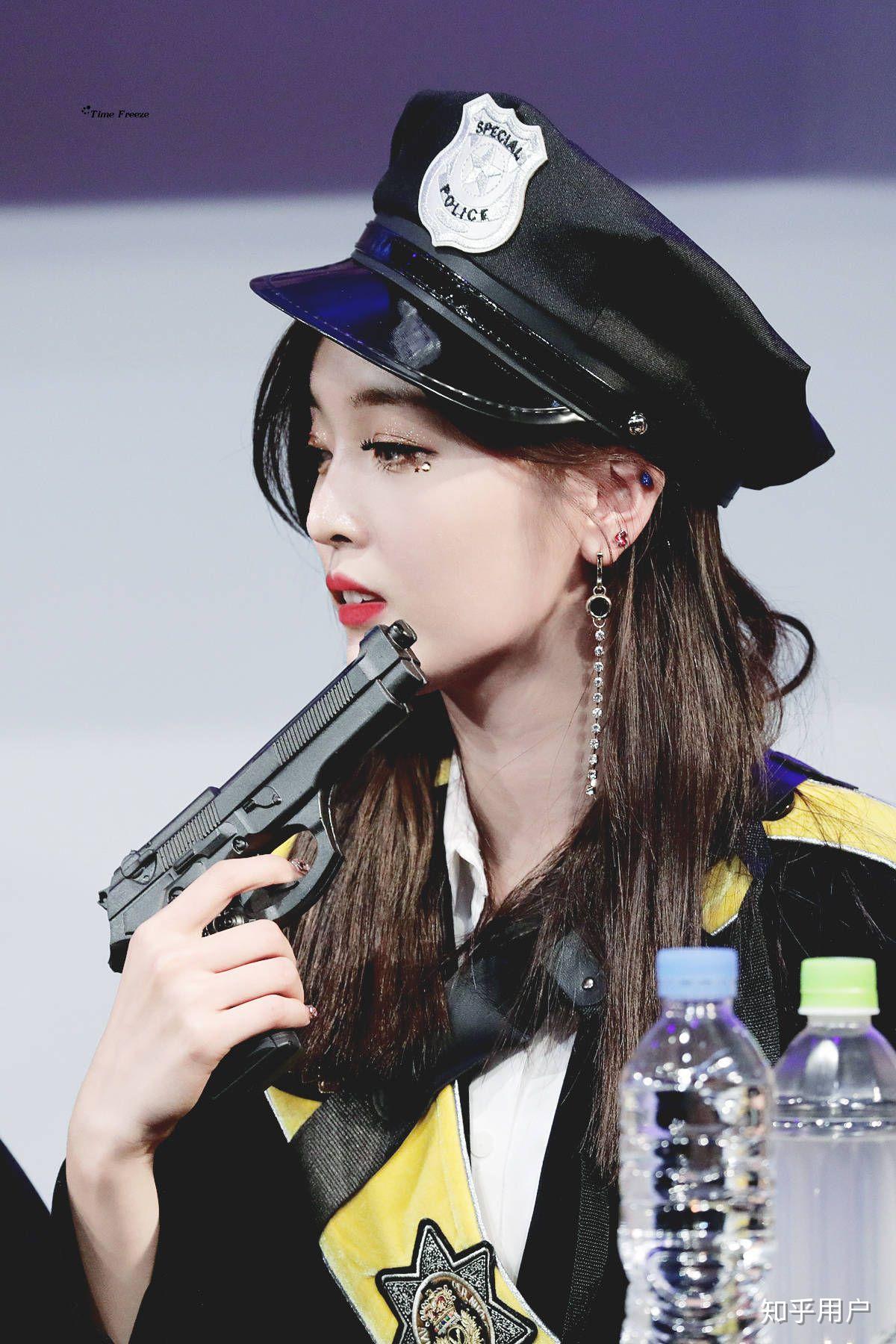 如何评价火箭少女的新歌月亮警察