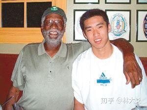 有哪些篮球运动员天赋极高,却因病陨落? 17 v2 838579f3ccf1b946c83cd46160b49a7f 720w