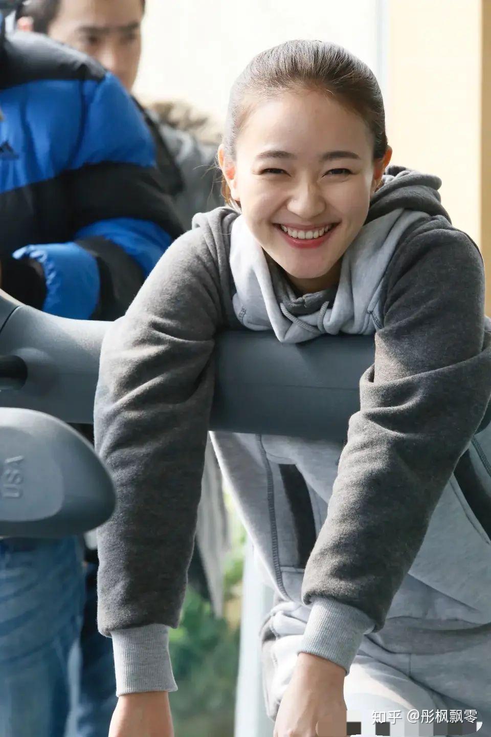 为什么焦俊艳在高以翔花名册上