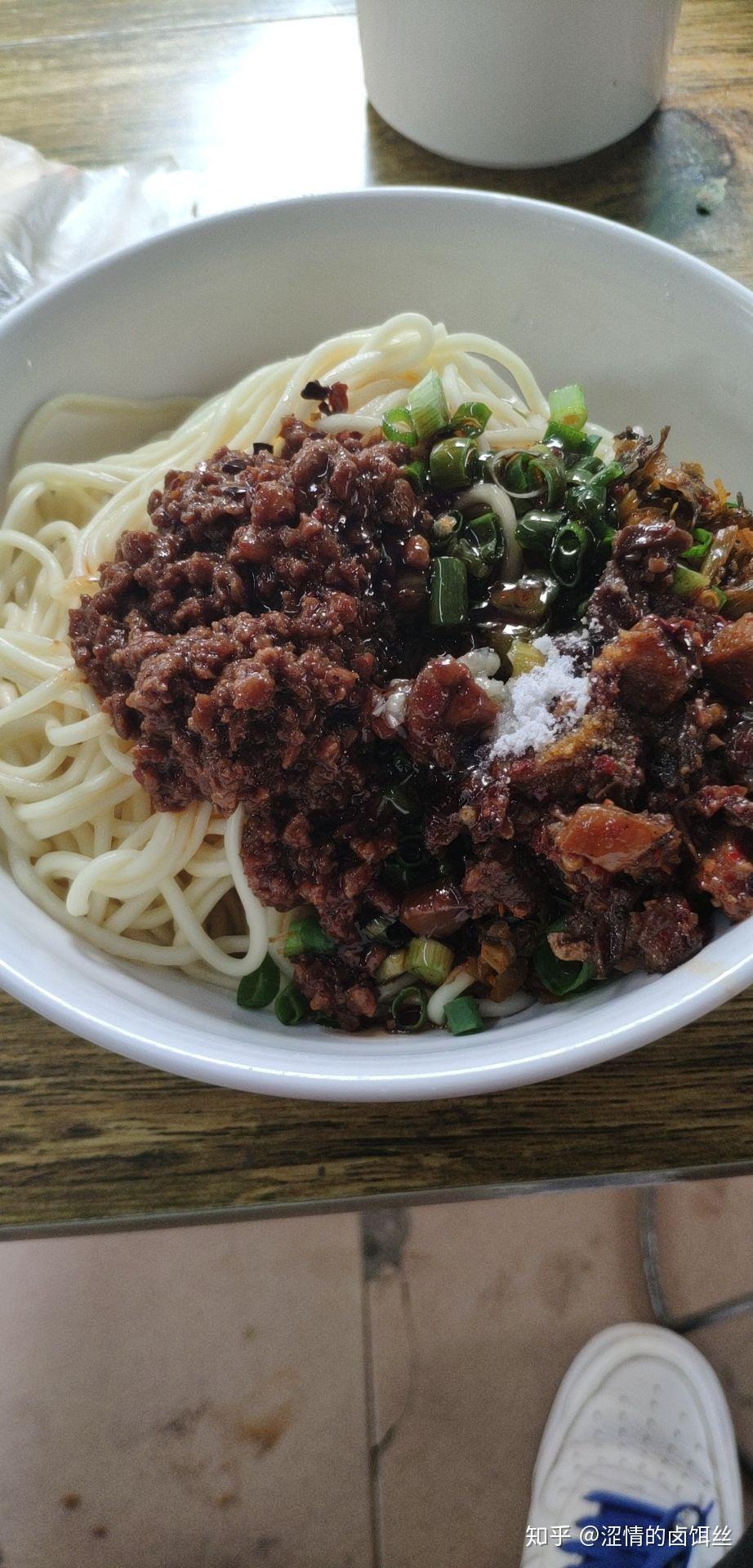 昆明最好吃的卤面在哪里