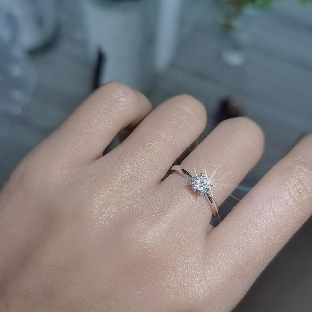 经典四爪圆钻莫桑钻戒戒指