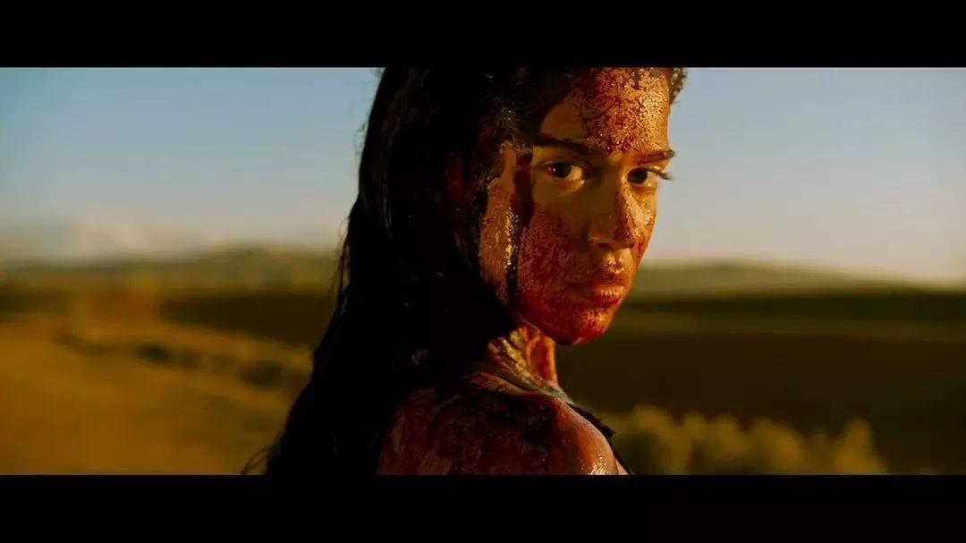 从头爽到尾的复仇片女主性感到爆炸