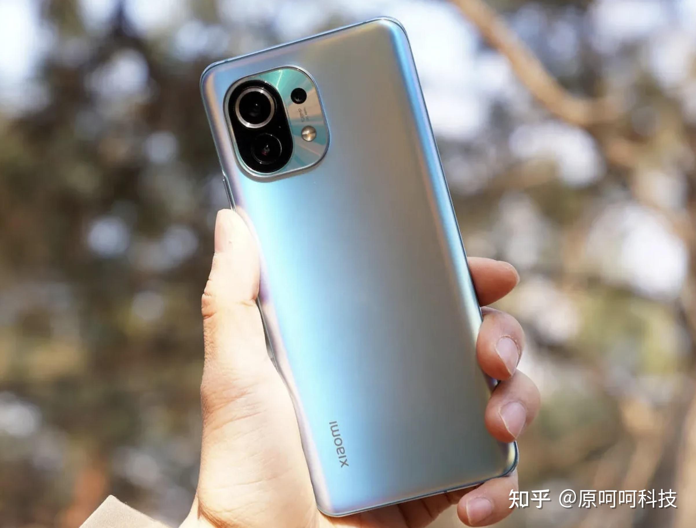 小米11评测顶级旗舰的强大竞争对手但却不是最好的选择