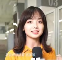 央视最美90后女记者走红:为什么女孩要有文化,这是我见过最美的回答!