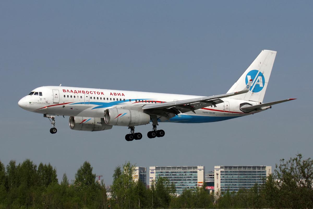图波列夫图-204 / Tupolev Tu-204 - 辽观搬运的中英文维基百科词条 - 知乎
