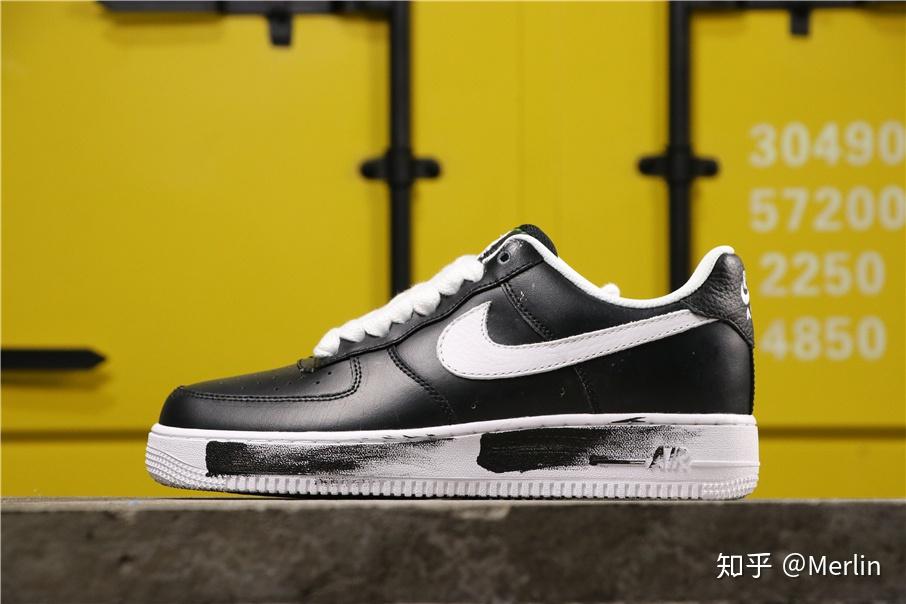 耐克nike耐克空军低帮板鞋黑白菊花