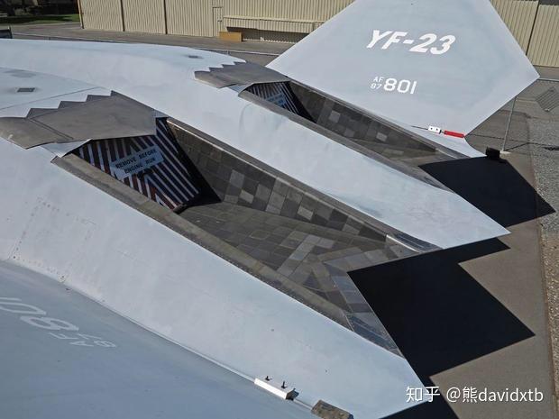 突破中型机陷阱的优秀之作,有传承有突破,评价法德西fcas六代机项目