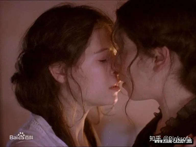 一部最悬念迭起的经典英伦百合剧指匠情挑