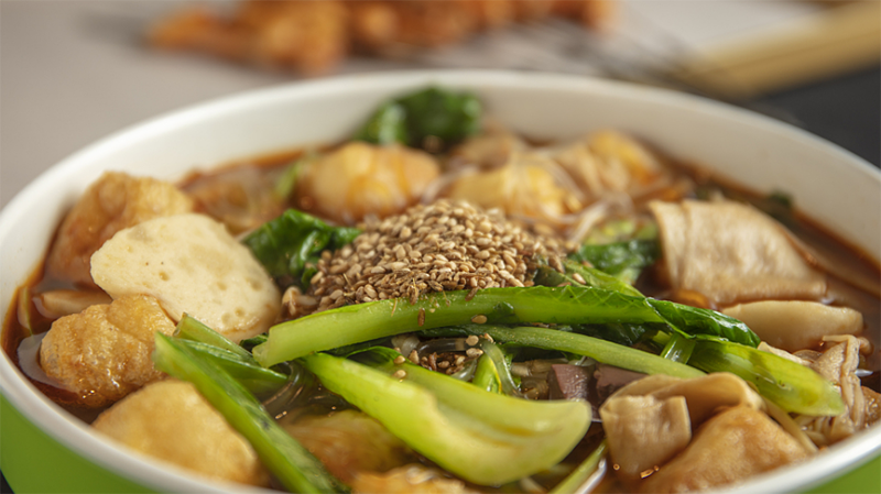 伴小笙打造新式浇头麻辣烫健康理念小至30㎡可开店