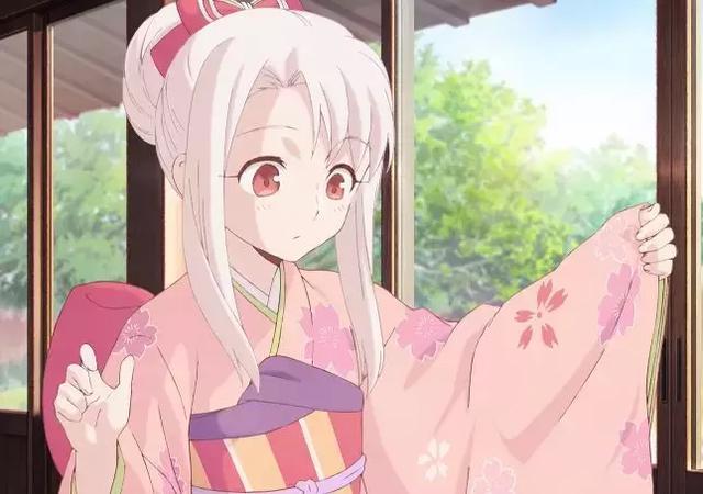 更别说各种换装秀,穿和服的伊莉雅真的太赞了!