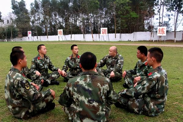 全國(guó)分?jǐn)?shù)線最低的軍校_高考分?jǐn)?shù)線軍校_軍校錄取分?jǐn)?shù)低的學(xué)校