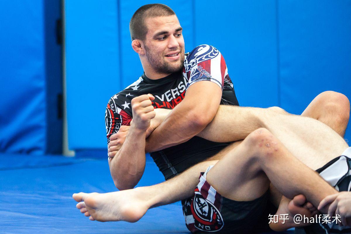 巴西柔术里谁的锁腿比较厉害