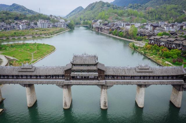 濯水古鎮真的太美了還有這樣一個風雨橋