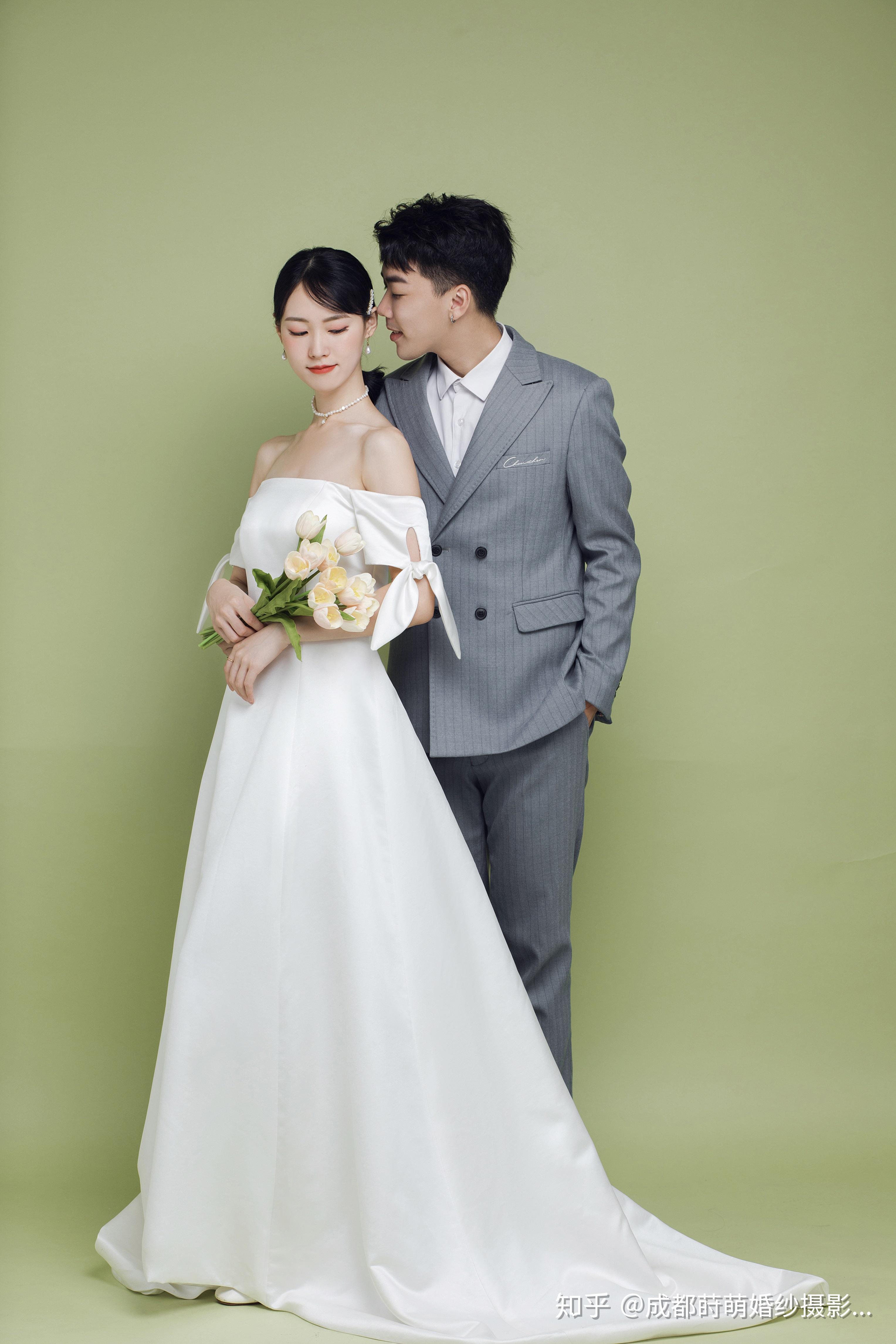 成都婚纱照莳萌摄影韩式纯色背景婚纱照