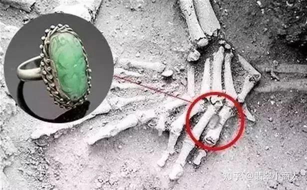 清代之前再无翡翠，我要把这件唐代翡翠甩你脸上？ - 知乎
