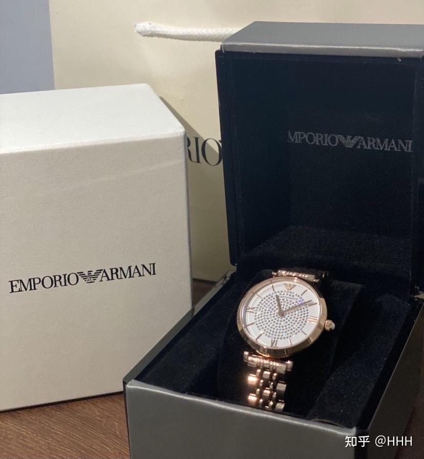 ar11244凸显气质阿玛尼手表分享