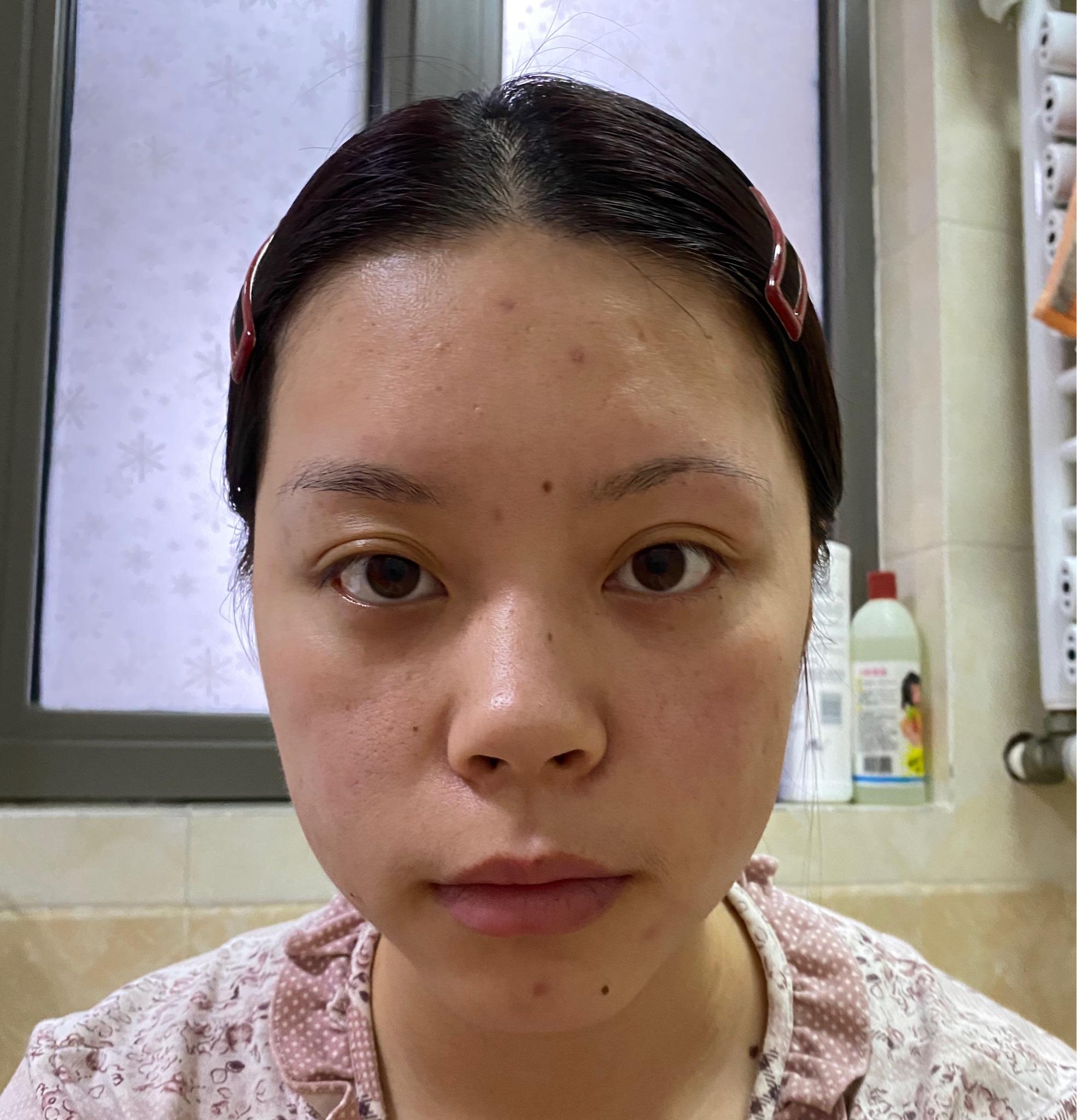 怎么拥有好看的脸型 v2-86da2998b70fd9334a0f05e6ec568981_r.jpg