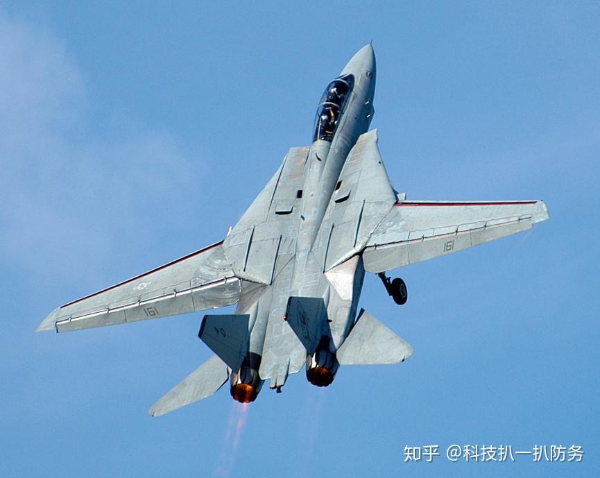 据了解,f14"熊猫"是由美军方研制的一款多种性能融为一体的战机,能够