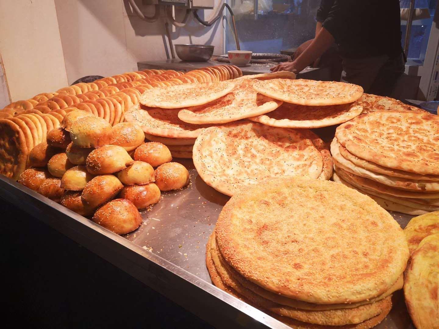 新疆人的主食之一饢